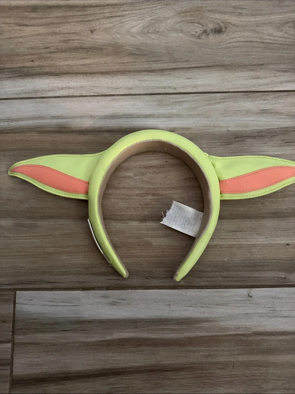 Star Wars Disney X Loungefly neon Green leather Yoda Ear Headband